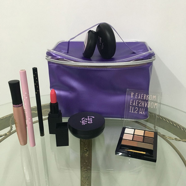 紫色简约磨砂手提式化妆包收纳包